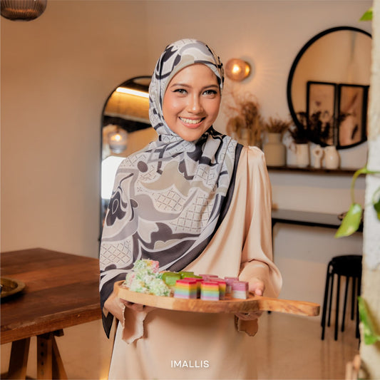 Bingka in Black