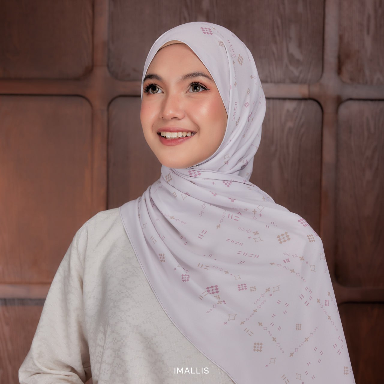 Riberry (Shawl)