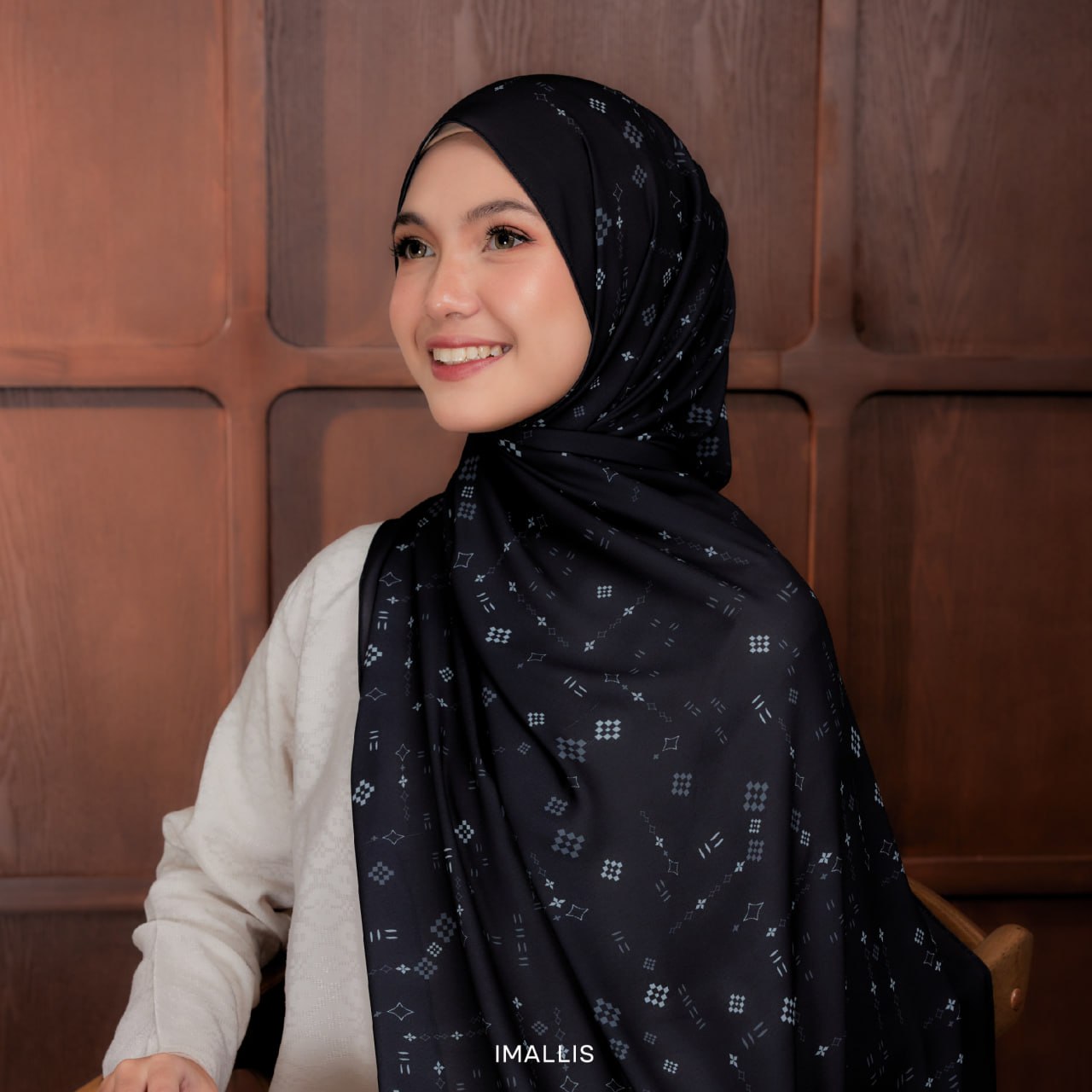 Jetblack (Shawl)
