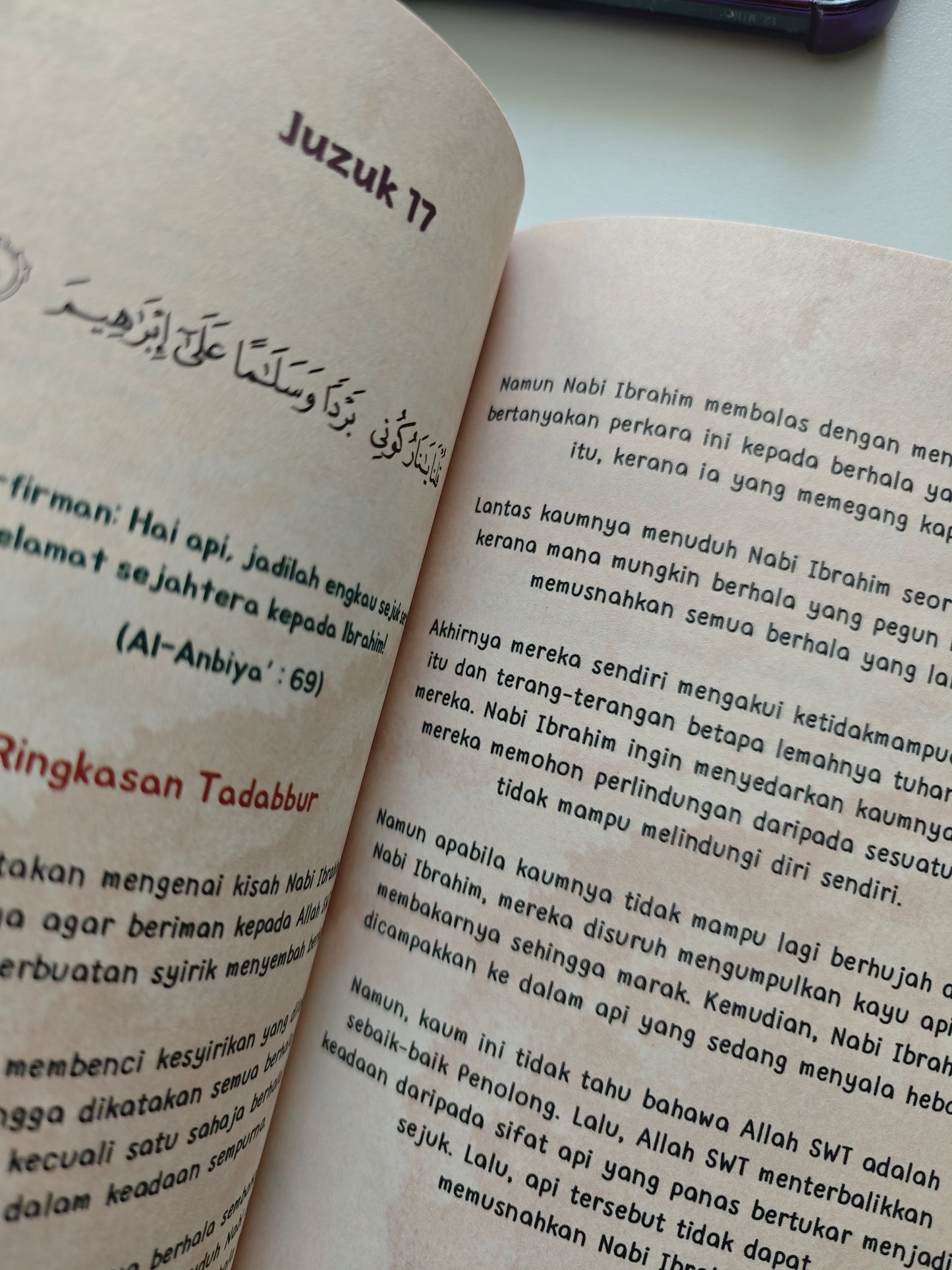Memburu Jiwa Tenang: 30 Pesanan Al-Quran untuk Refleksi Diri